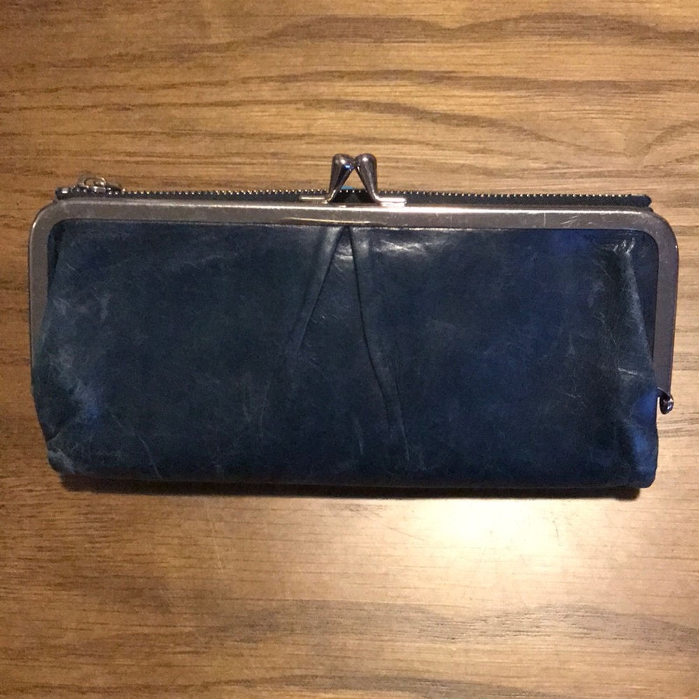 HOBO Clutch